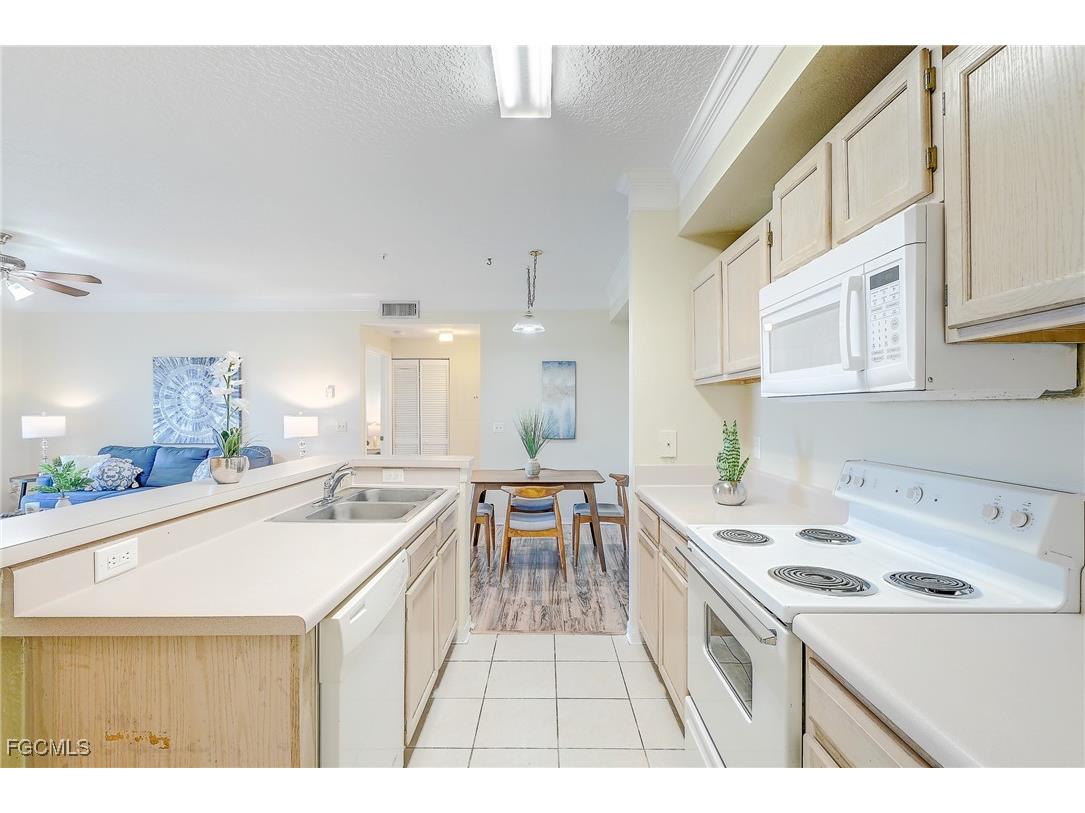 11510 Villa Grand #421 Fort Myers FL 33913 2025012452 image21