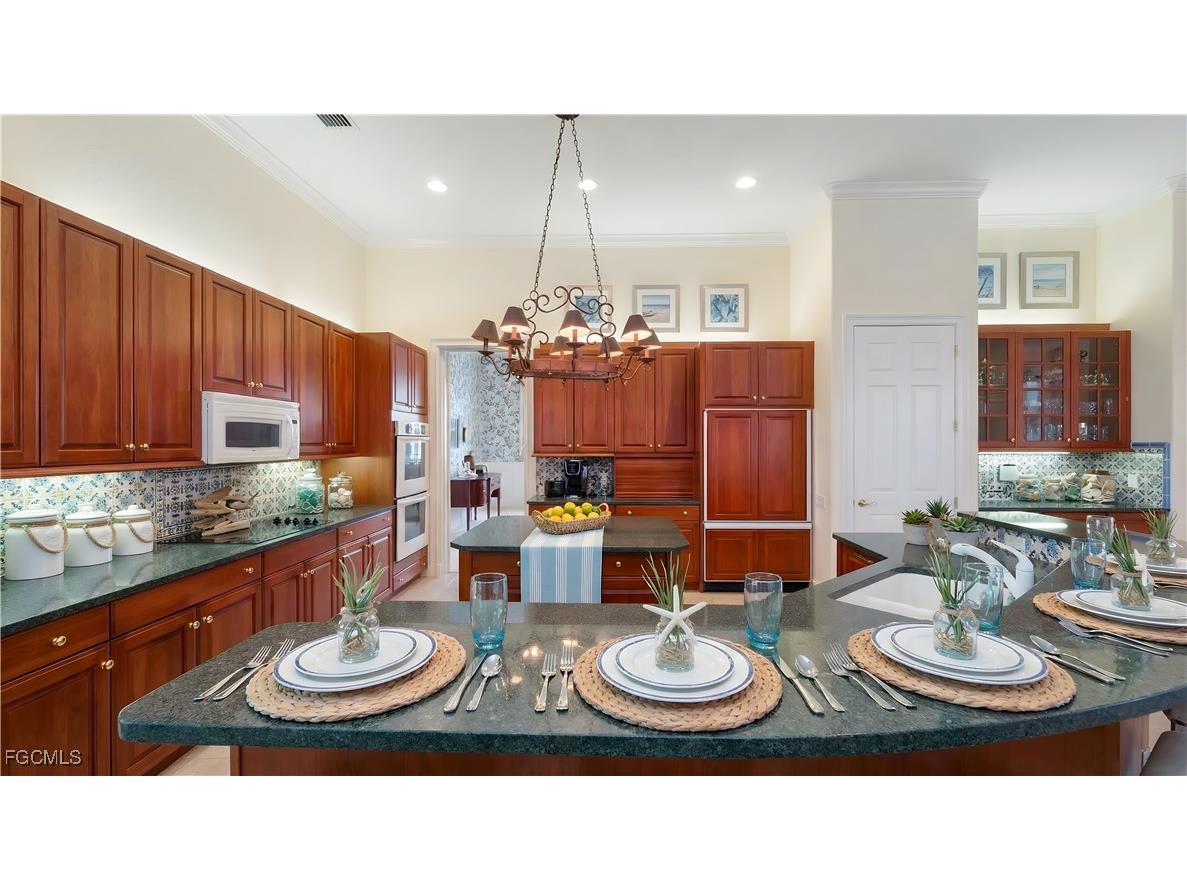 11511 Compass Point Drive Fort Myers FL 33908 2025008449 image12