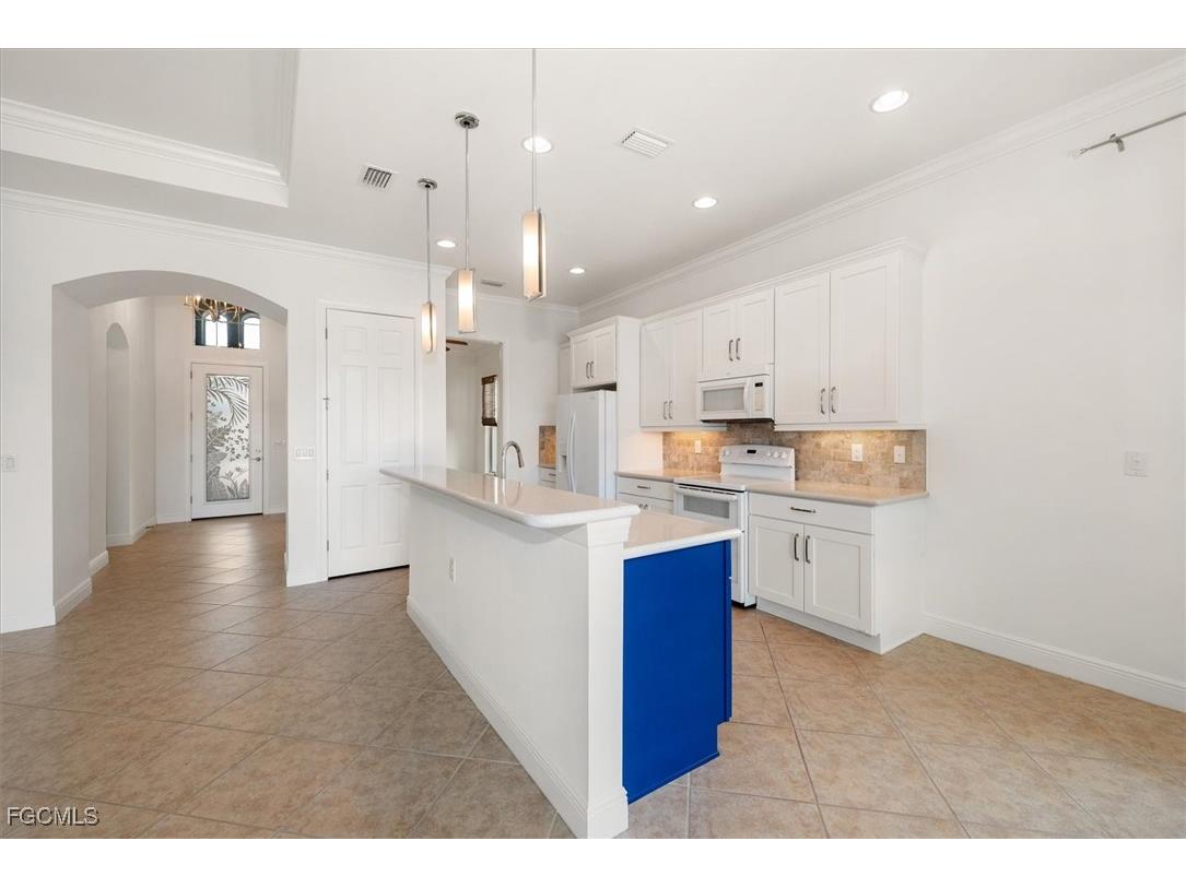11511 Giulia Drive Fort Myers FL 33913 2025007250 image15