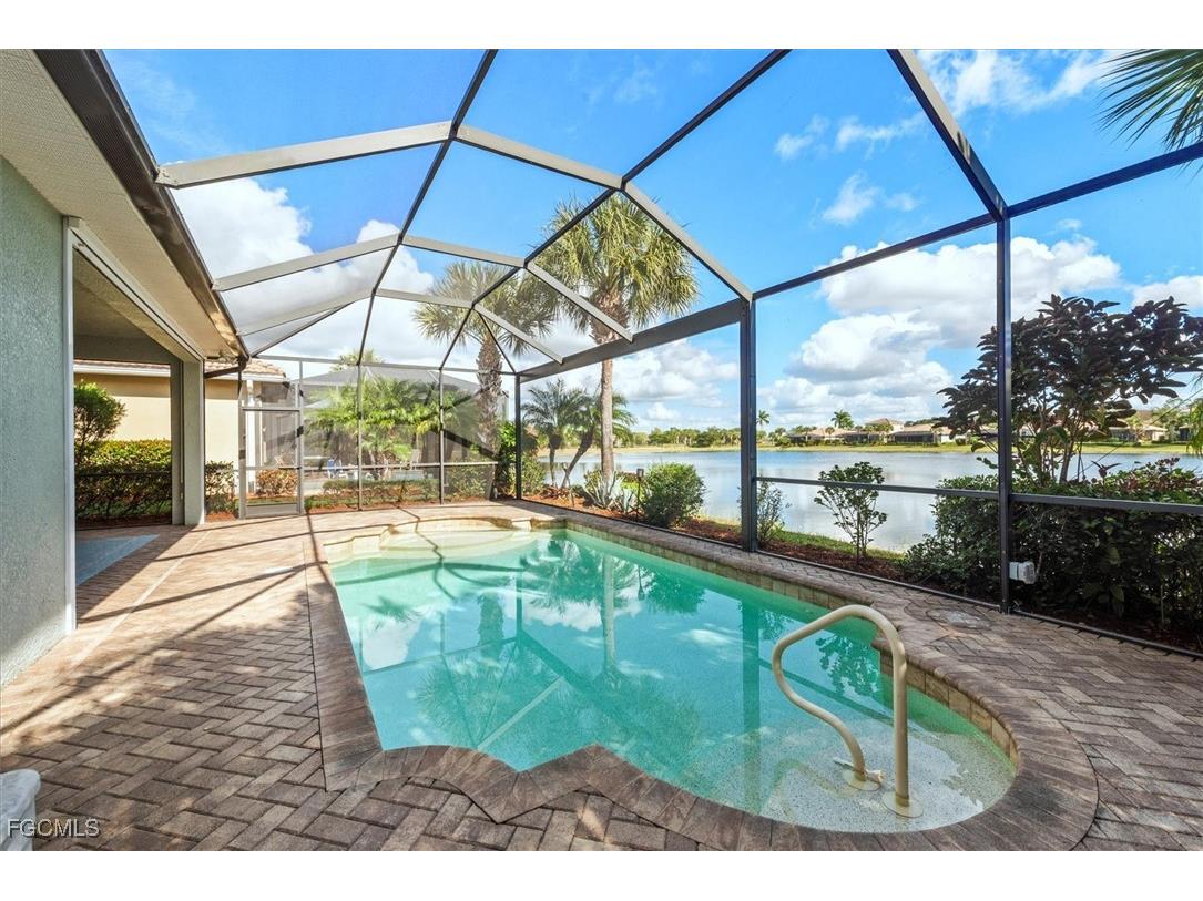 11511 Giulia Drive Fort Myers FL 33913 2025007250 image32