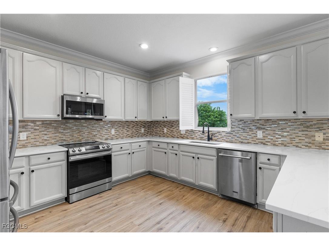 11519 Gainsborough Way Lehigh Acres FL 33971 2025007844 image12