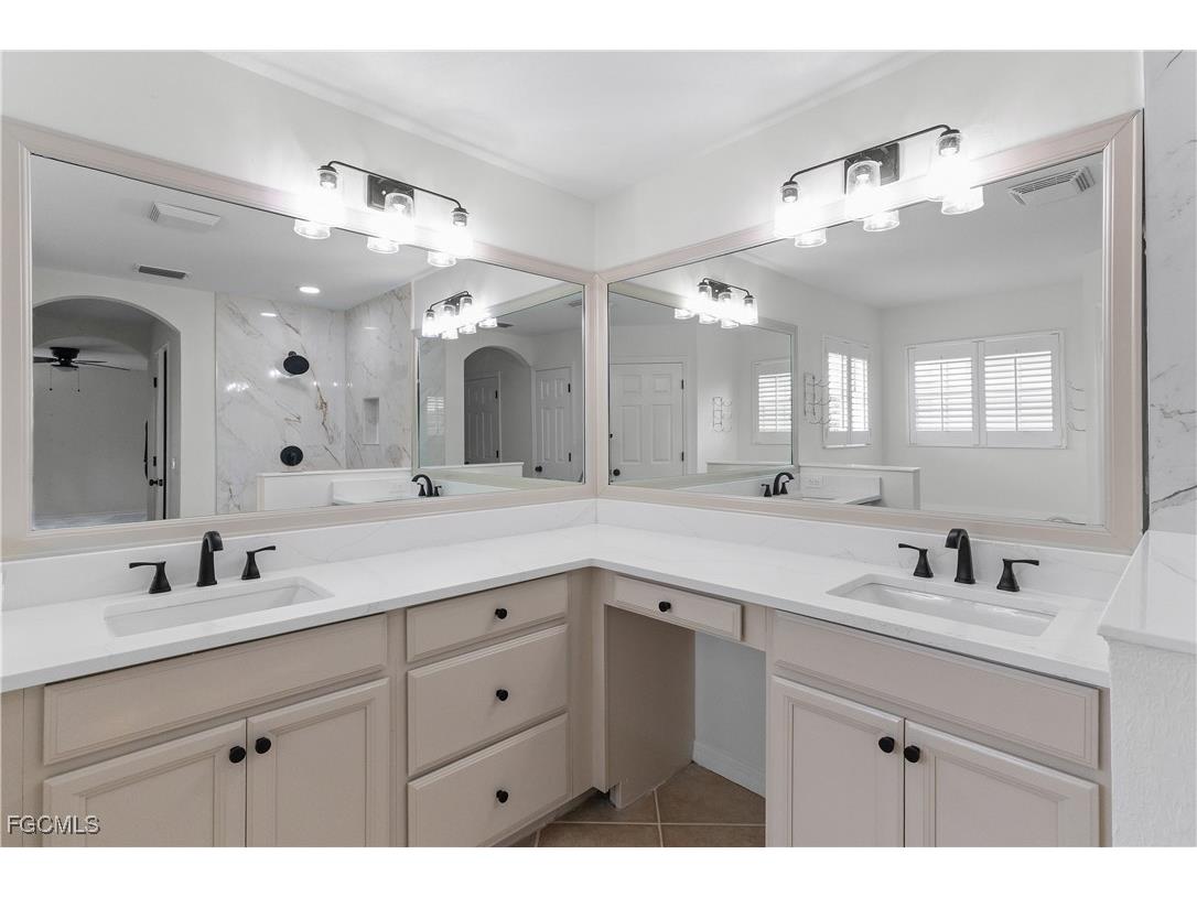 11519 Gainsborough Way Lehigh Acres FL 33971 2025007844 image18