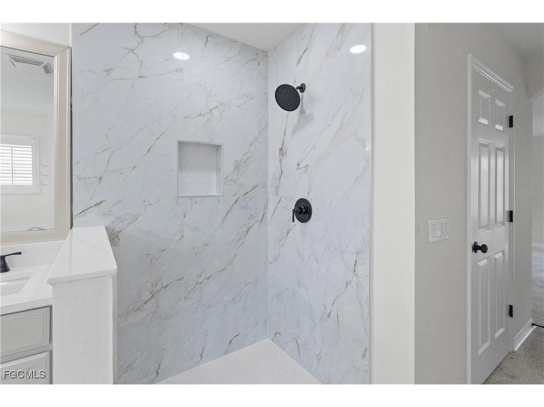 11519 Gainsborough Way Lehigh Acres FL 33971 2025007844 image19