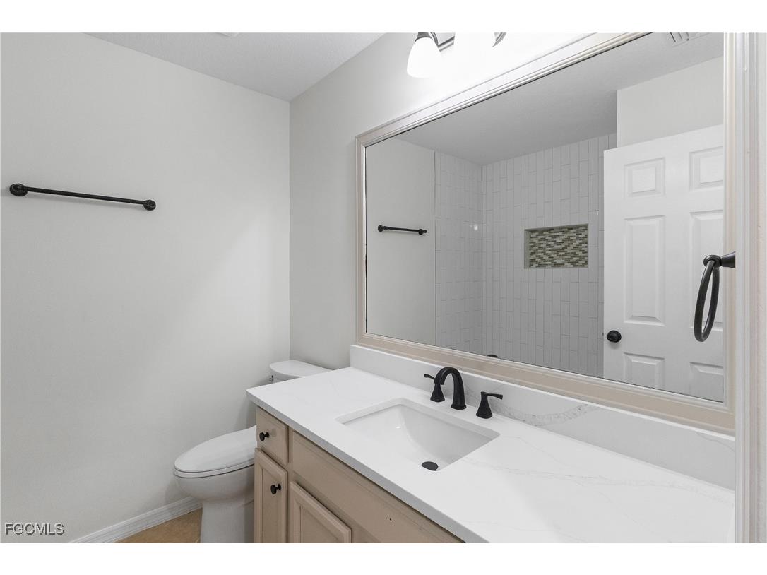 11519 Gainsborough Way Lehigh Acres FL 33971 2025007844 image22