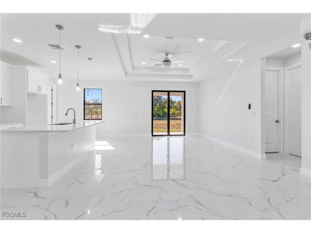 1152 Randolph Street Lehigh Acres FL 33974 2025022662 image4