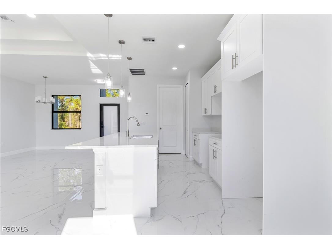 1152 Randolph Street Lehigh Acres FL 33974 2025022662 image8