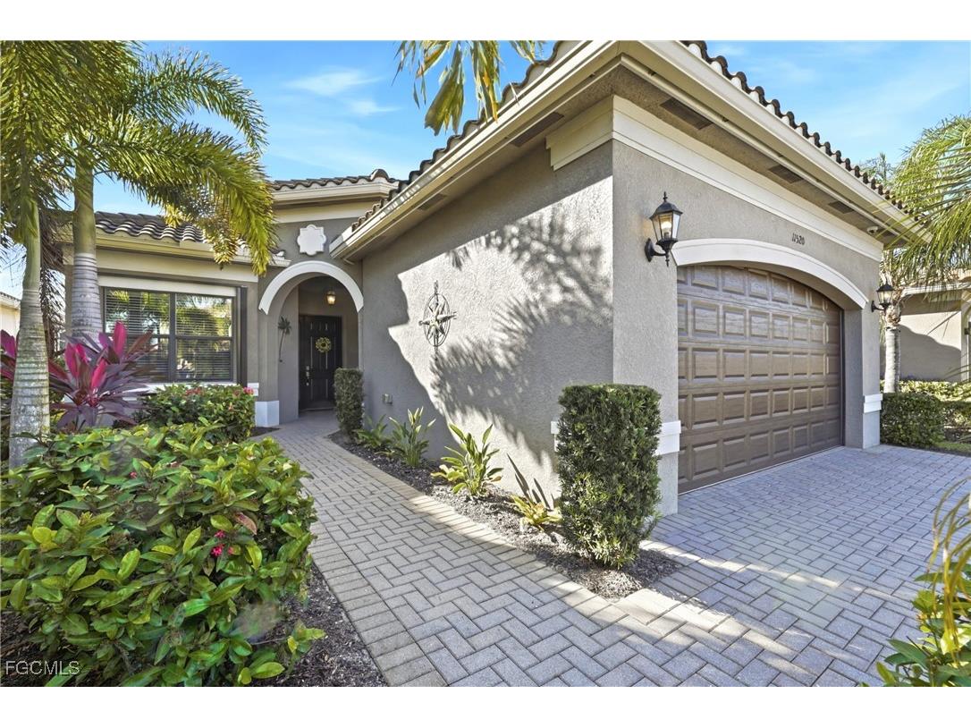 11520 Foxbriar Lane Fort Myers FL 33913 2025020715 image1