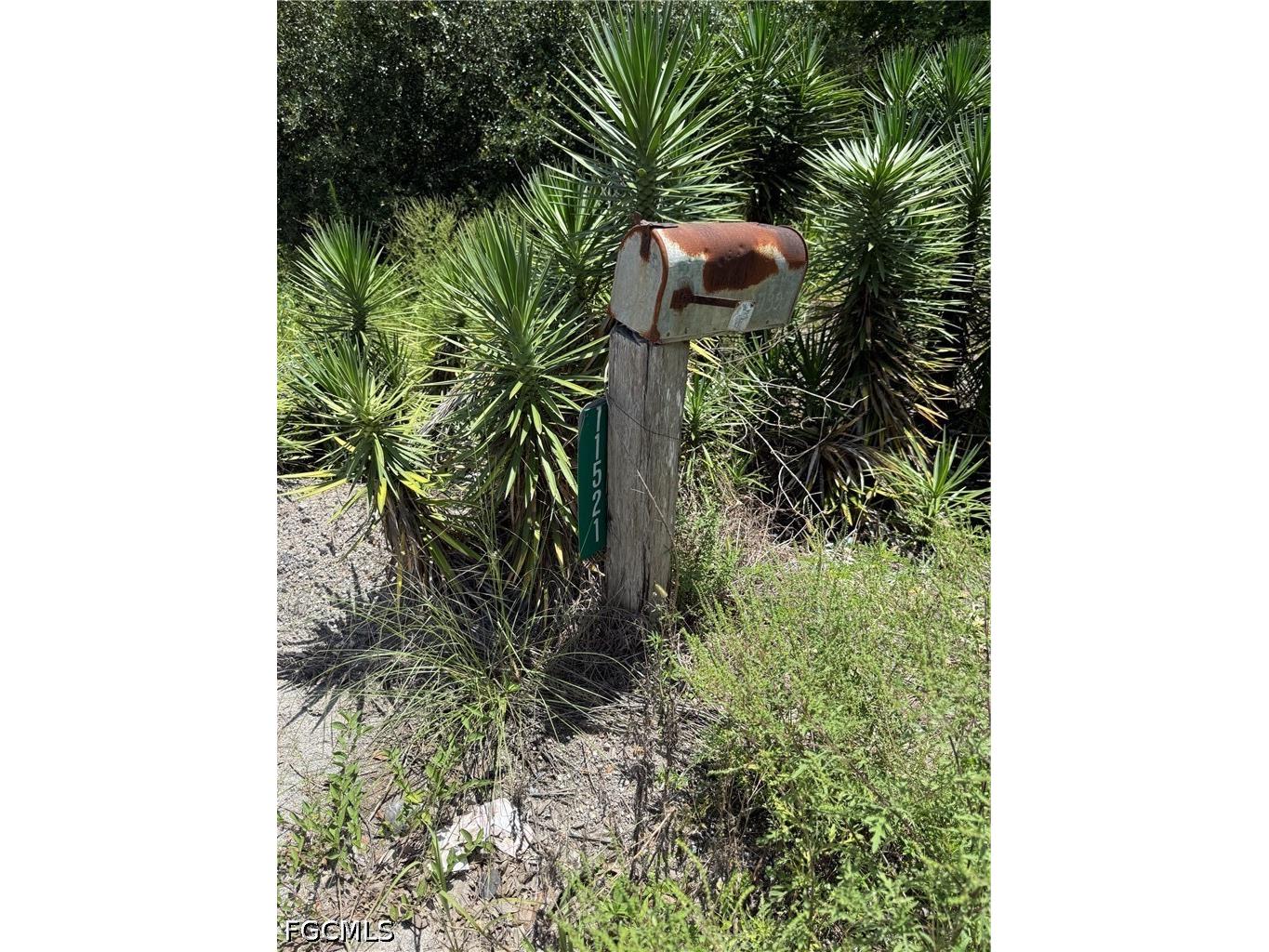 11521 Shawnee Road Fort Myers FL 33913 2026029420 image1