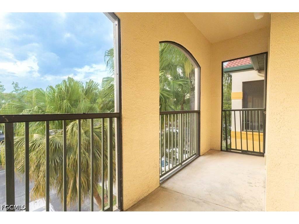 11521 Villa Grand #911 Fort Myers FL 33913 2026019987 image15