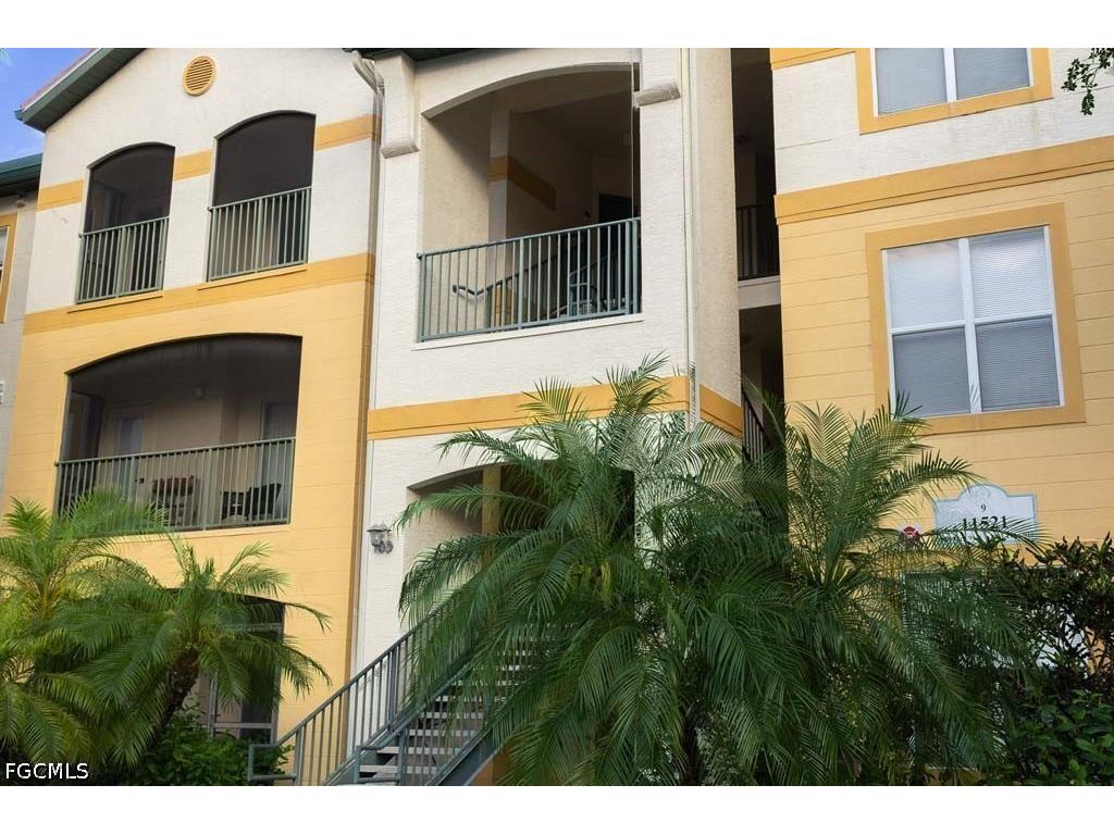 11521 Villa Grand #911 Fort Myers FL 33913 2026019987 image2