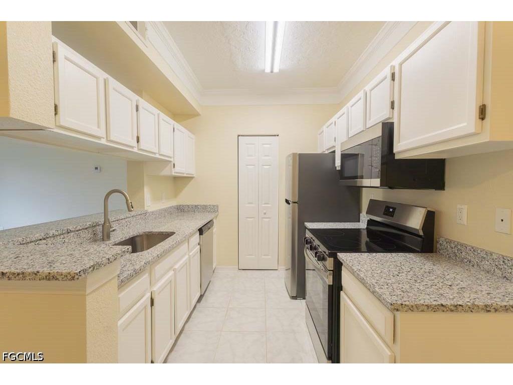 11521 Villa Grand #911 Fort Myers FL 33913 2026019987 image5