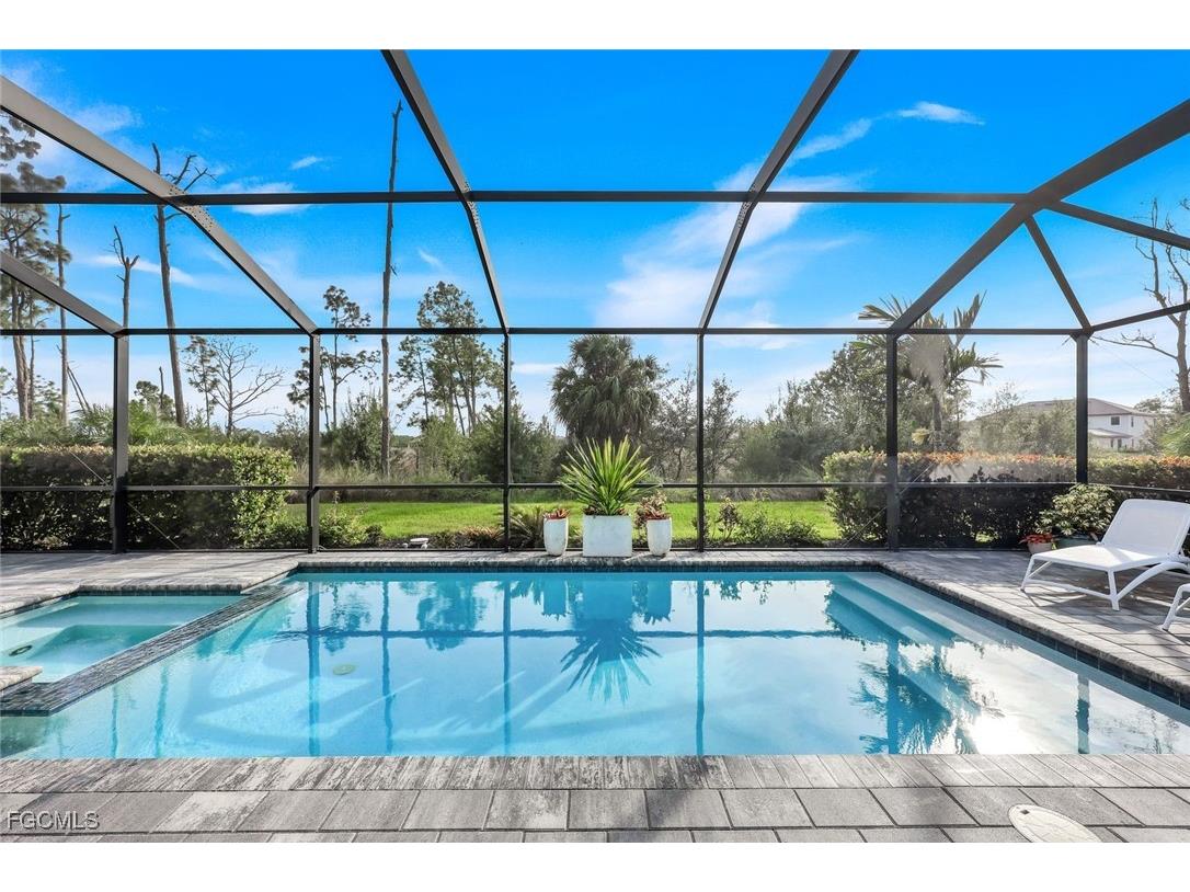 11522 Canopy Loop Fort Myers FL 33913 2025019777 image1