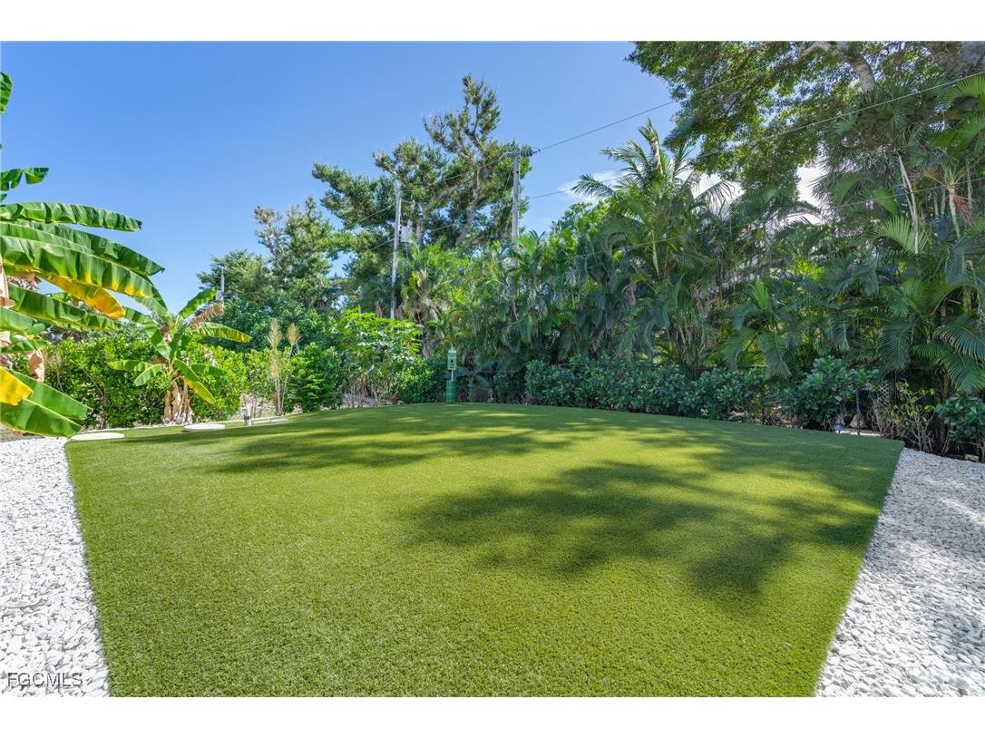 11523 Andy Rosse Lane Captiva FL 33924 2025014469 image45