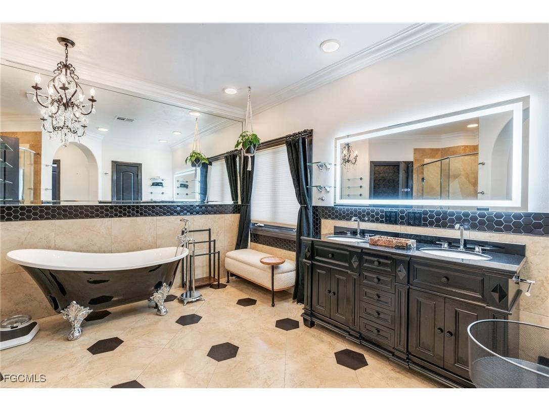 11523 Andy Rosse Lane Captiva FL 33924 2025014469 image8