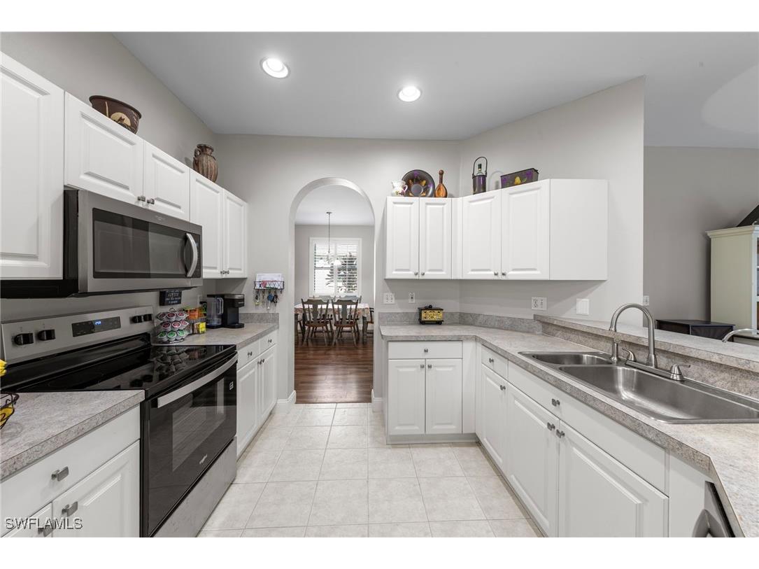 11528 Woodmount Lane Estero FL 33928 225077141 image13