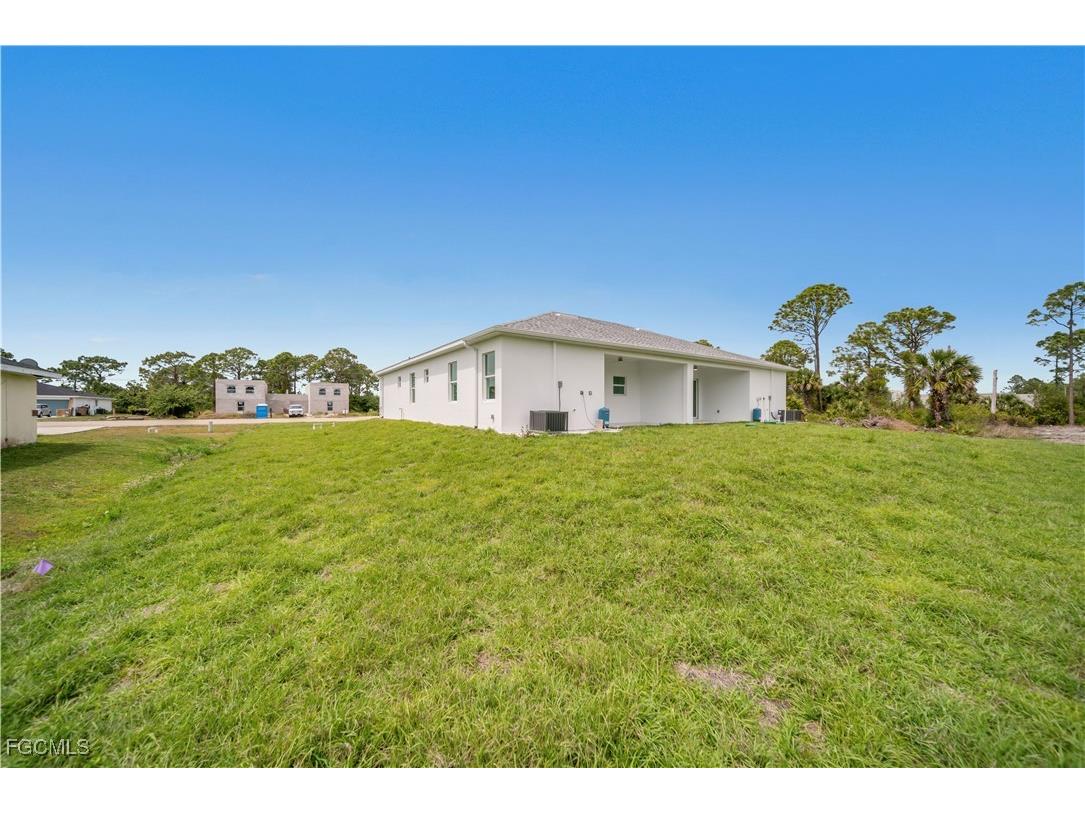 1153-1155 Countess Avenue Lehigh Acres FL 33974 2025019840 image37