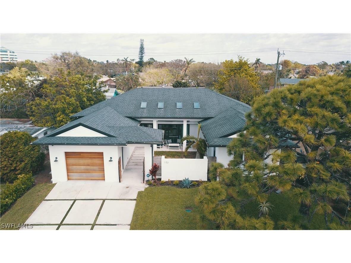 1153 Alhambra Circle Naples FL 34103 222077725 image1