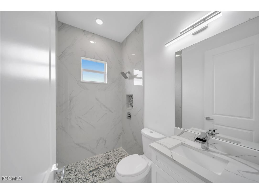 1153 Countess Avenue Lehigh Acres FL 33974 2025020938 image28