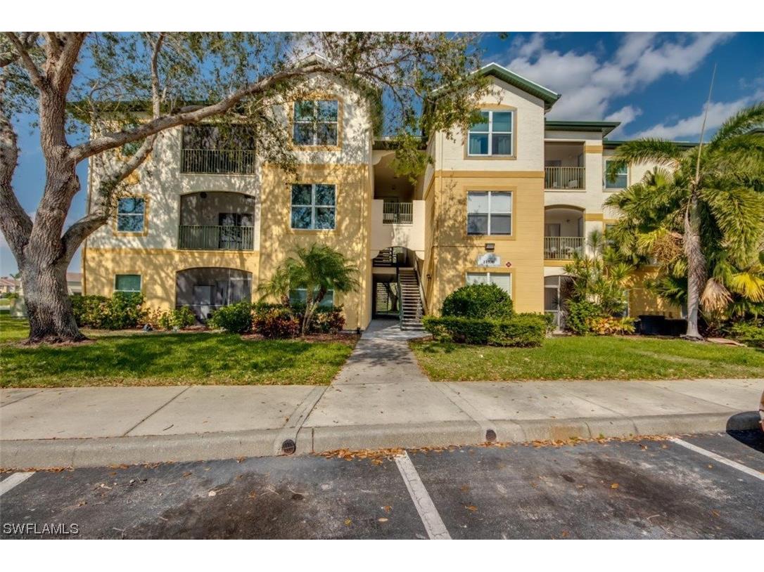 11530 Villa Grand #1120 Fort Myers FL 33913 223017065 image1