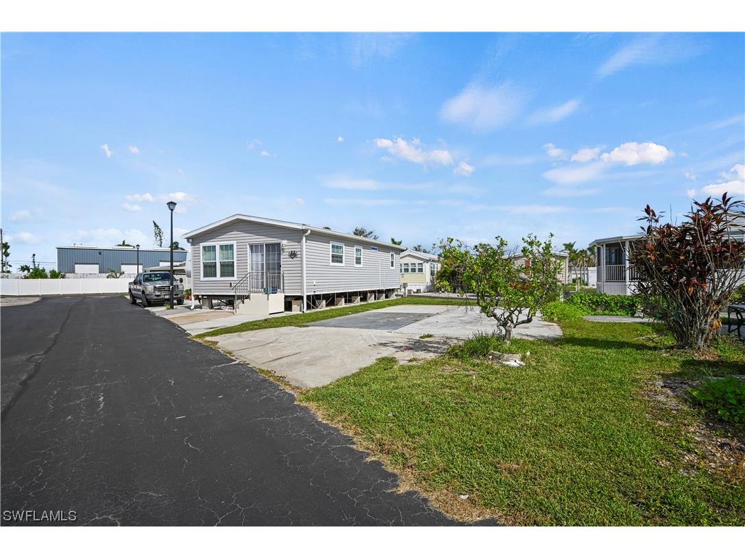 11531 Bubble Shell Drive Fort Myers FL 33908 223053682 image1