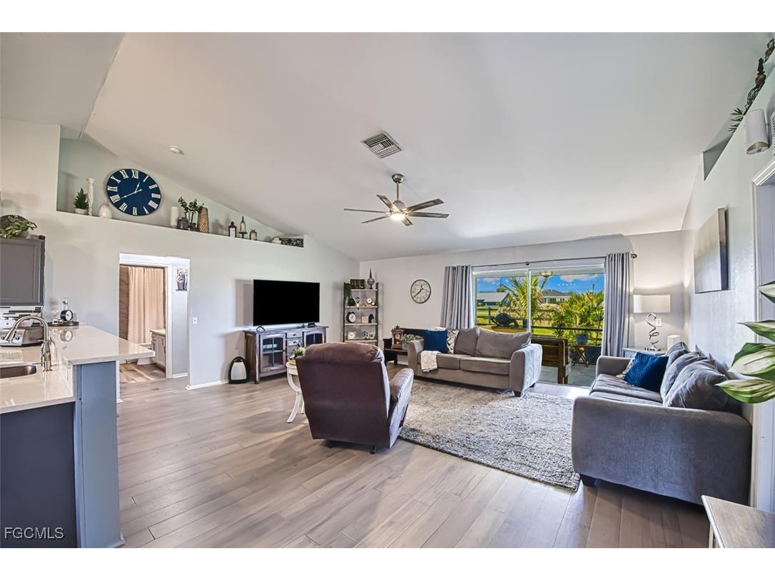 1154 NW 6th Place Cape Coral FL 33993 2025018169 image6