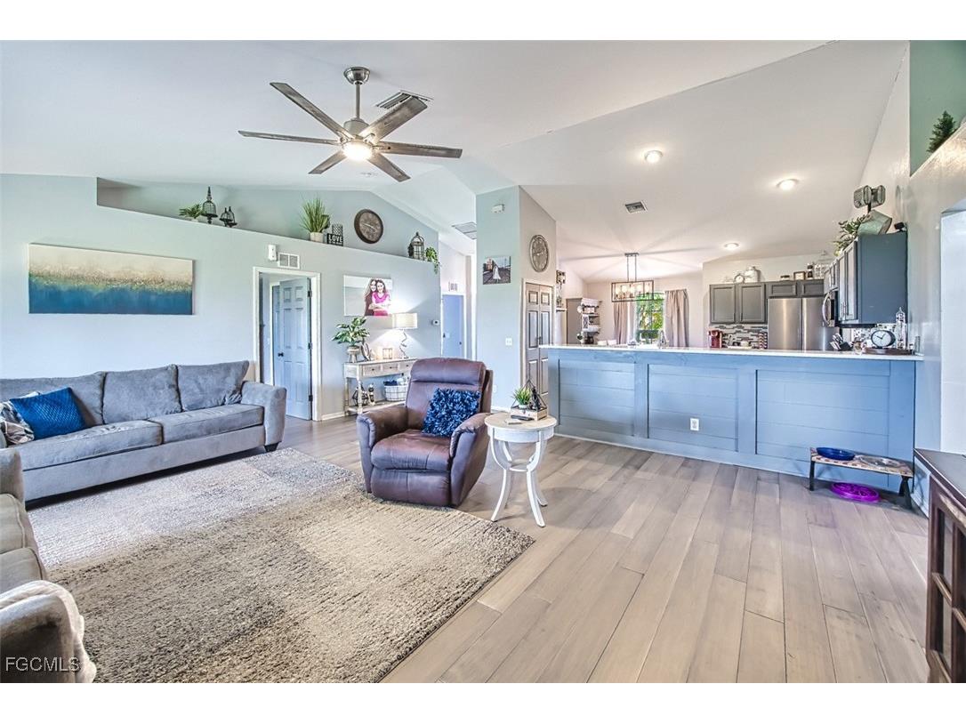 1154 NW 6th Place Cape Coral FL 33993 2025018169 image7