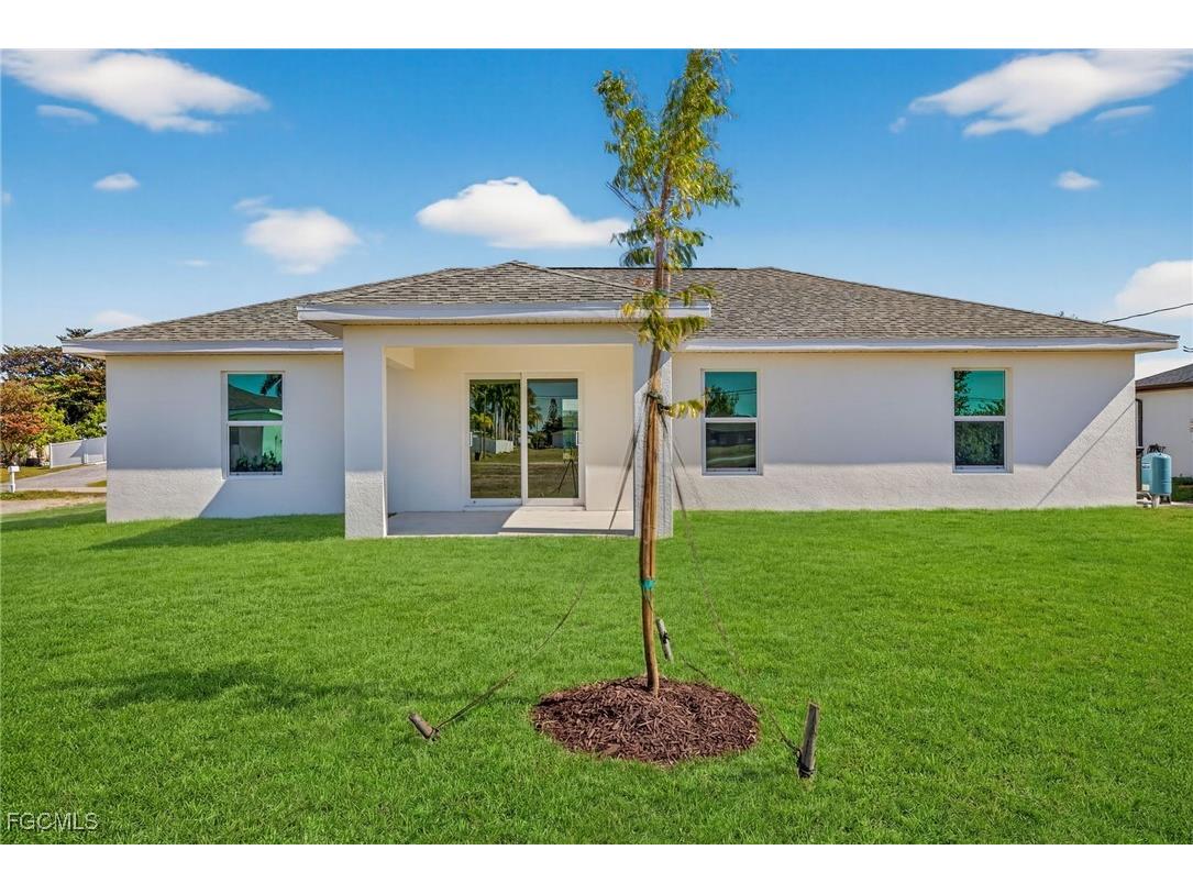 1154 NW 7th Place Cape Coral FL 33993 2026005417 image4