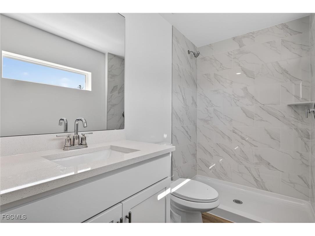 1154 NW 7th Place Cape Coral FL 33993 2026005417 image5