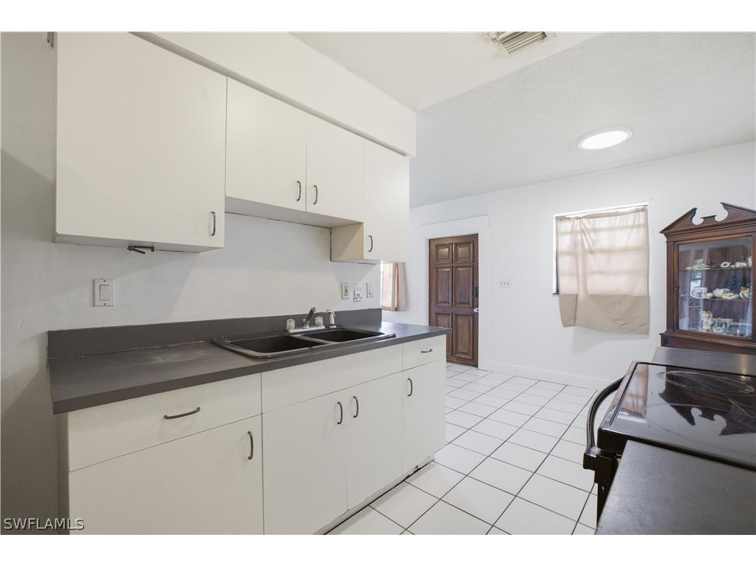 1154 Navajo Avenue Lehigh Acres FL 33936 226012201 image13