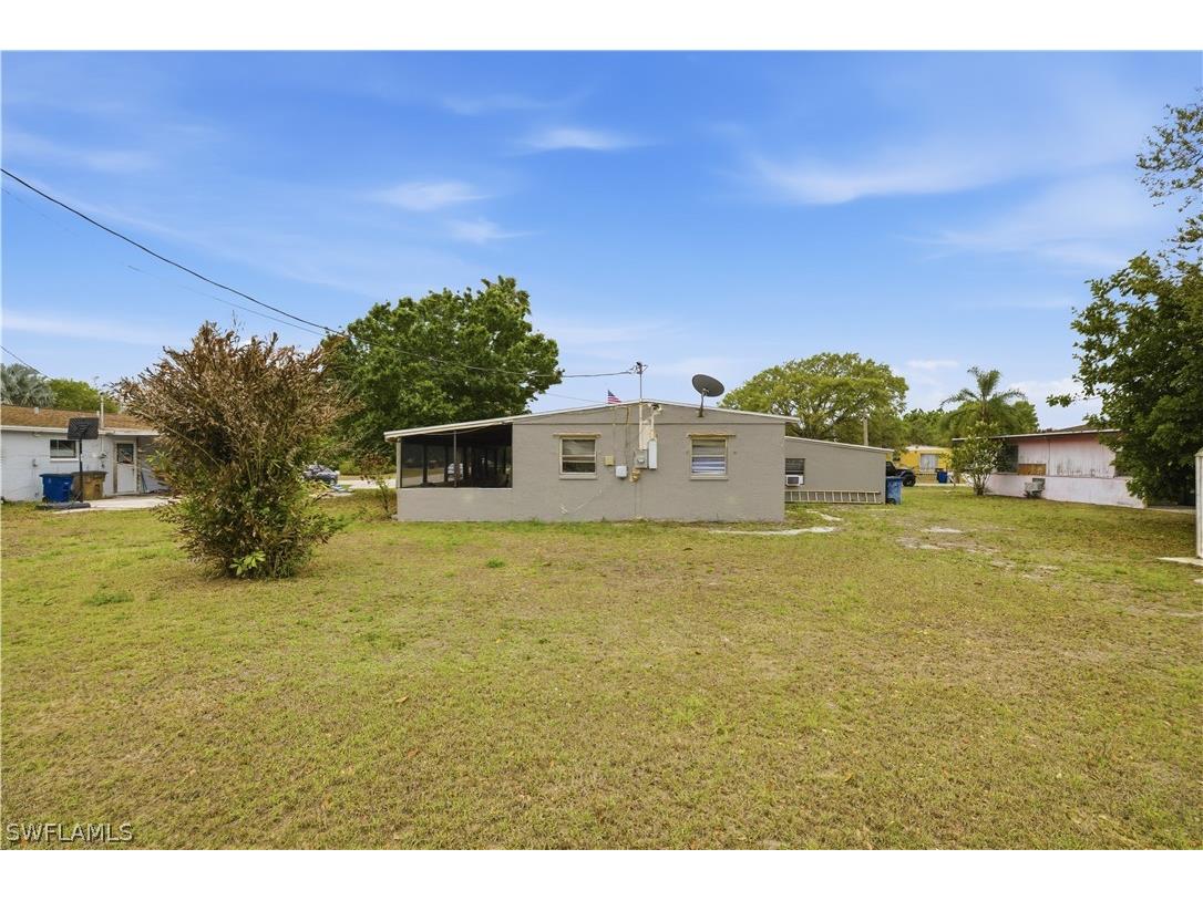 1154 Navajo Avenue Lehigh Acres FL 33936 226012201 image28