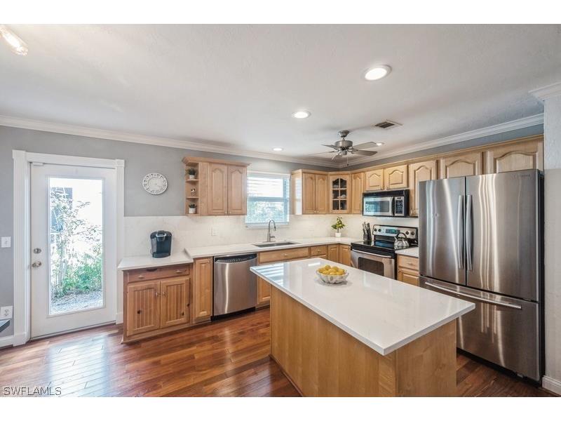 1154 Vernon Place Marco Island FL 34145 226006942 image10