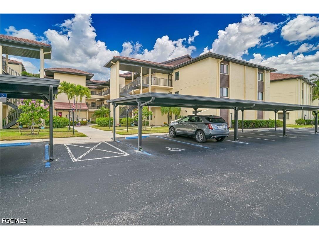 11540 Caravel Circle #3030 Fort Myers FL 33908 2026022850 image3
