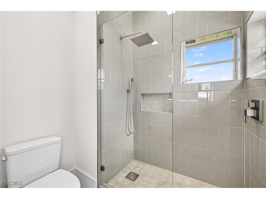 11540 Compass Point Drive Fort Myers FL 33908 2026000160 image25