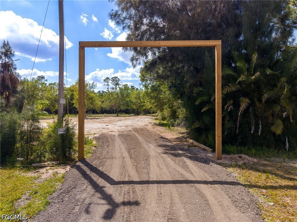 11540 Fox Hill Road North Fort Myers FL 33917 2026015005 image2