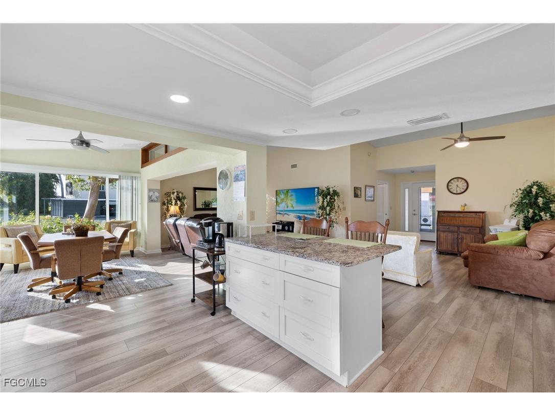 11545 Cinnamon Cove Boulevard Fort Myers FL 33908 2025018982 image12