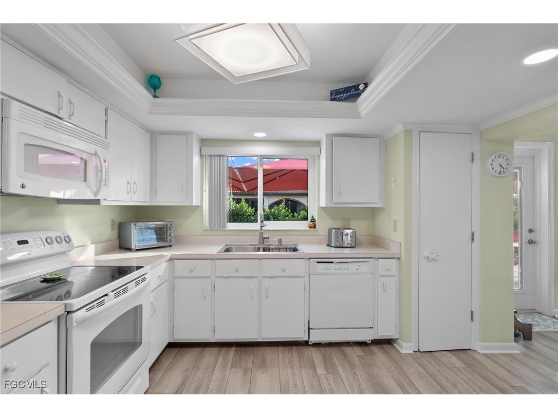 11545 Cinnamon Cove Boulevard Fort Myers FL 33908 2025018982 image13