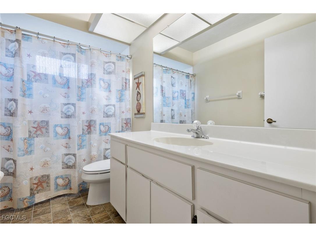 11545 Cinnamon Cove Boulevard Fort Myers FL 33908 2025018982 image22