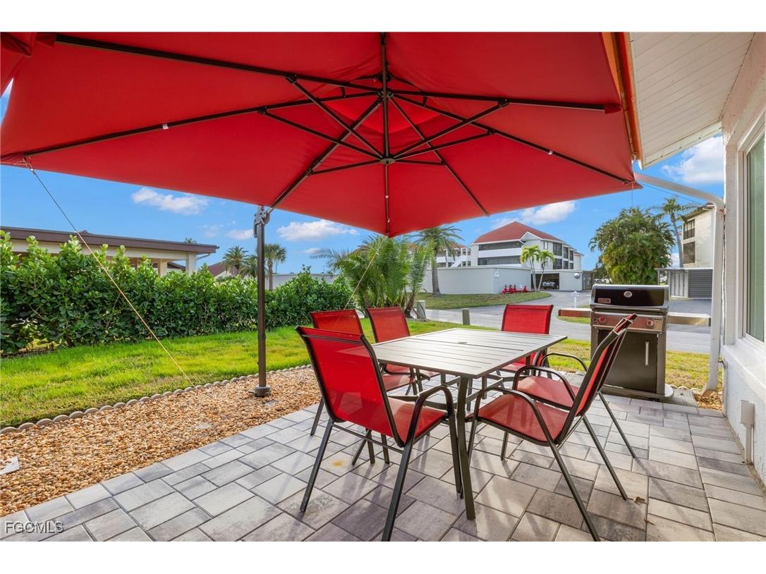 11545 Cinnamon Cove Boulevard Fort Myers FL 33908 2025018982 image26