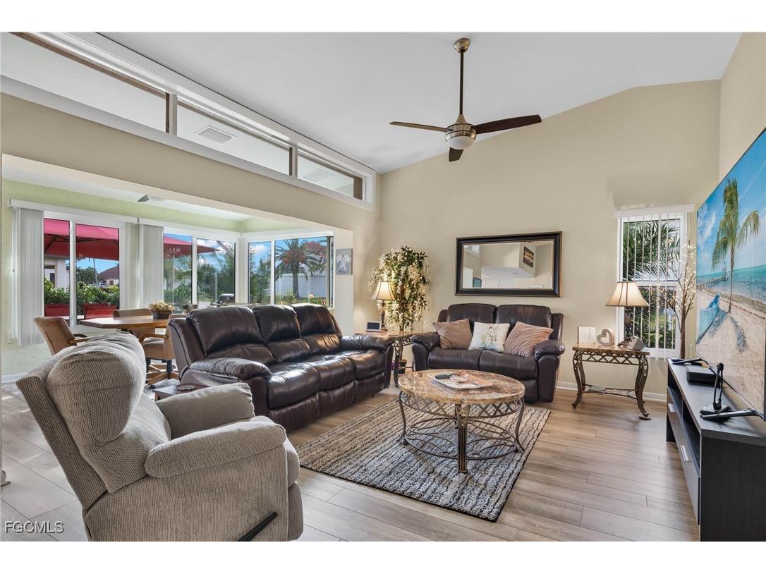 11545 Cinnamon Cove Boulevard Fort Myers FL 33908 2025018982 image5