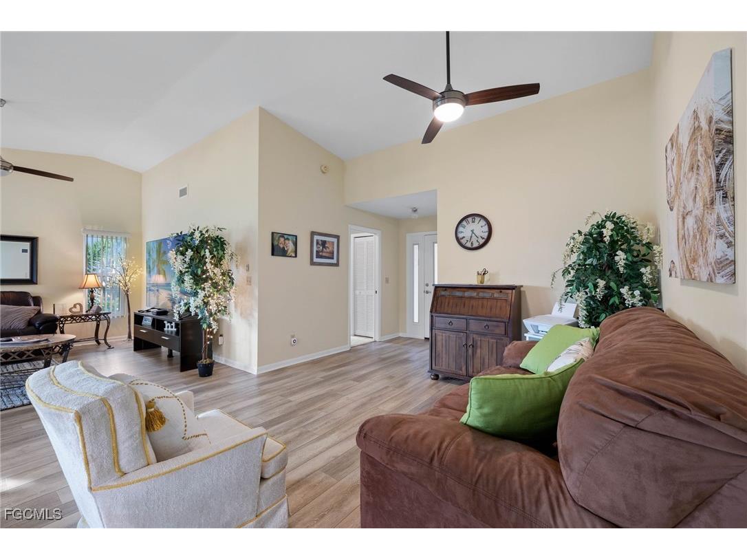 11545 Cinnamon Cove Boulevard Fort Myers FL 33908 2025018982 image9