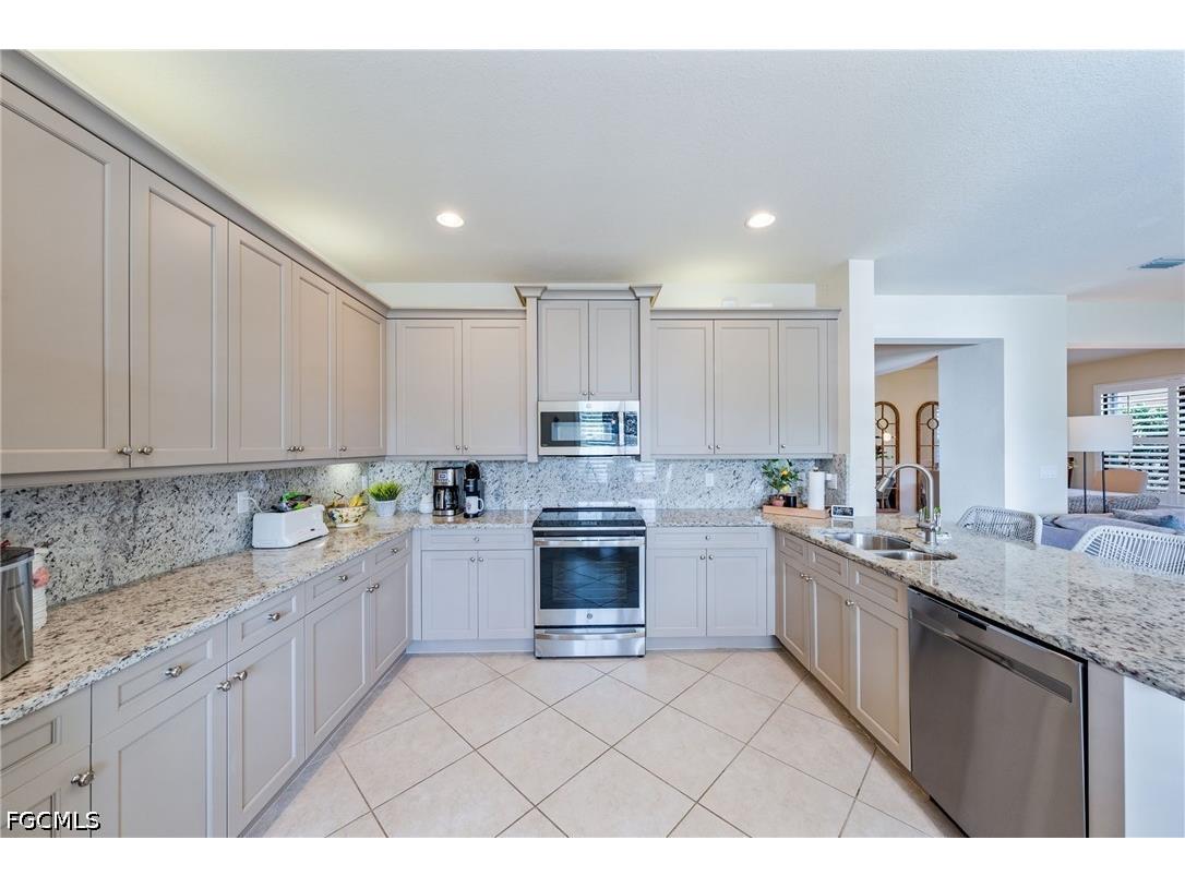 11546 Meadowrun Circle Fort Myers FL 33913 2026022511 image11