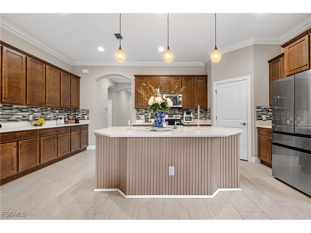 11546 Onyx Circle Fort Myers FL 33913 2025021496 image15