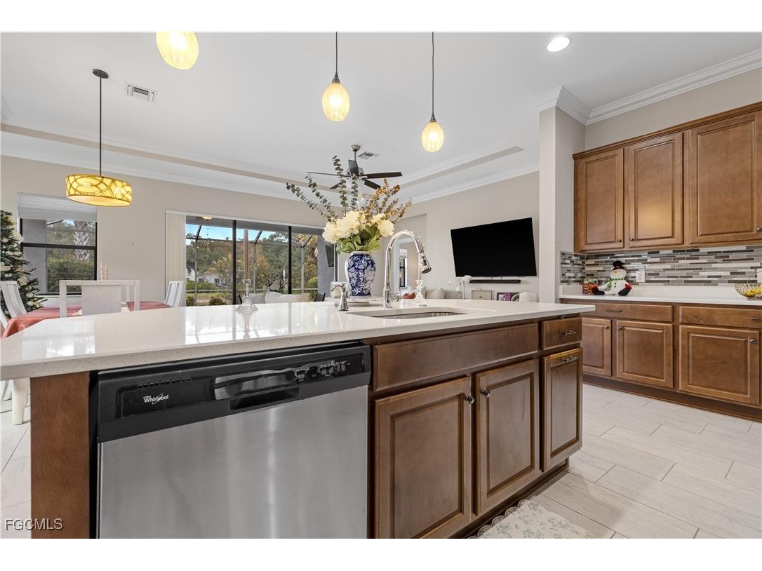 11546 Onyx Circle Fort Myers FL 33913 2025021496 image19