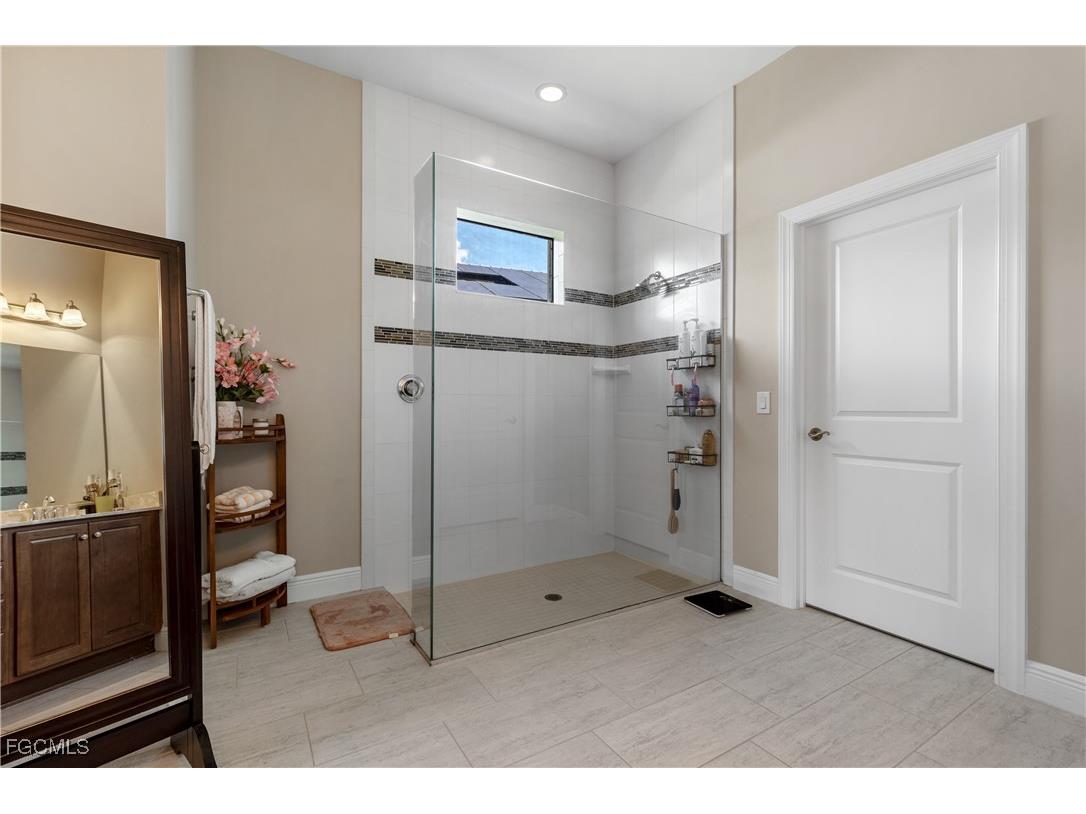 11546 Onyx Circle Fort Myers FL 33913 2025021496 image30