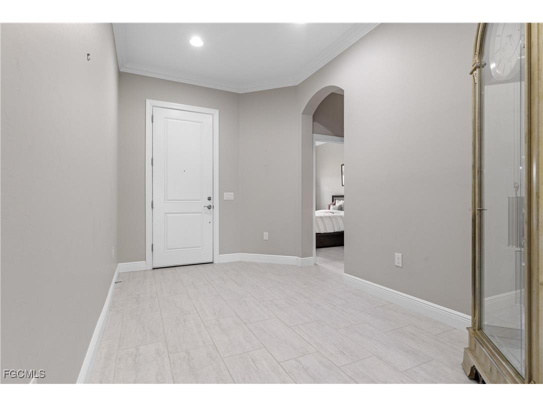 11546 Onyx Circle Fort Myers FL 33913 2025021496 image33