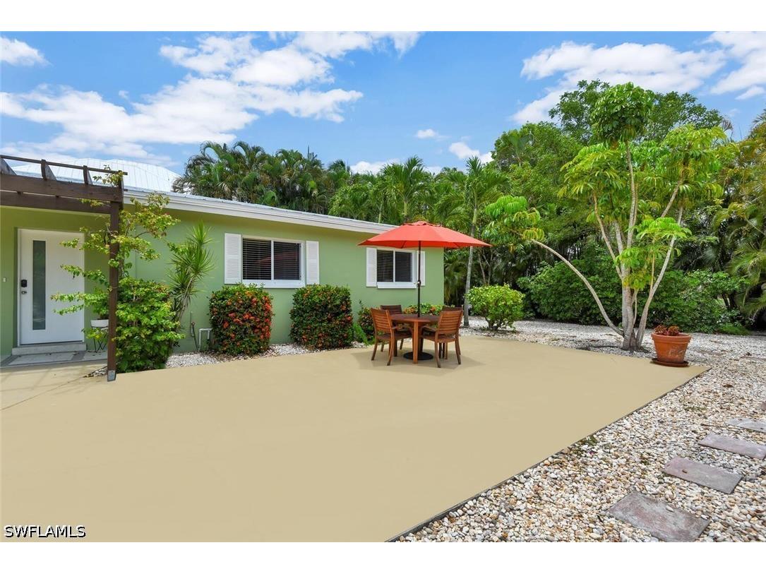 1155 6th Street S Naples FL 34102 226019623 image3
