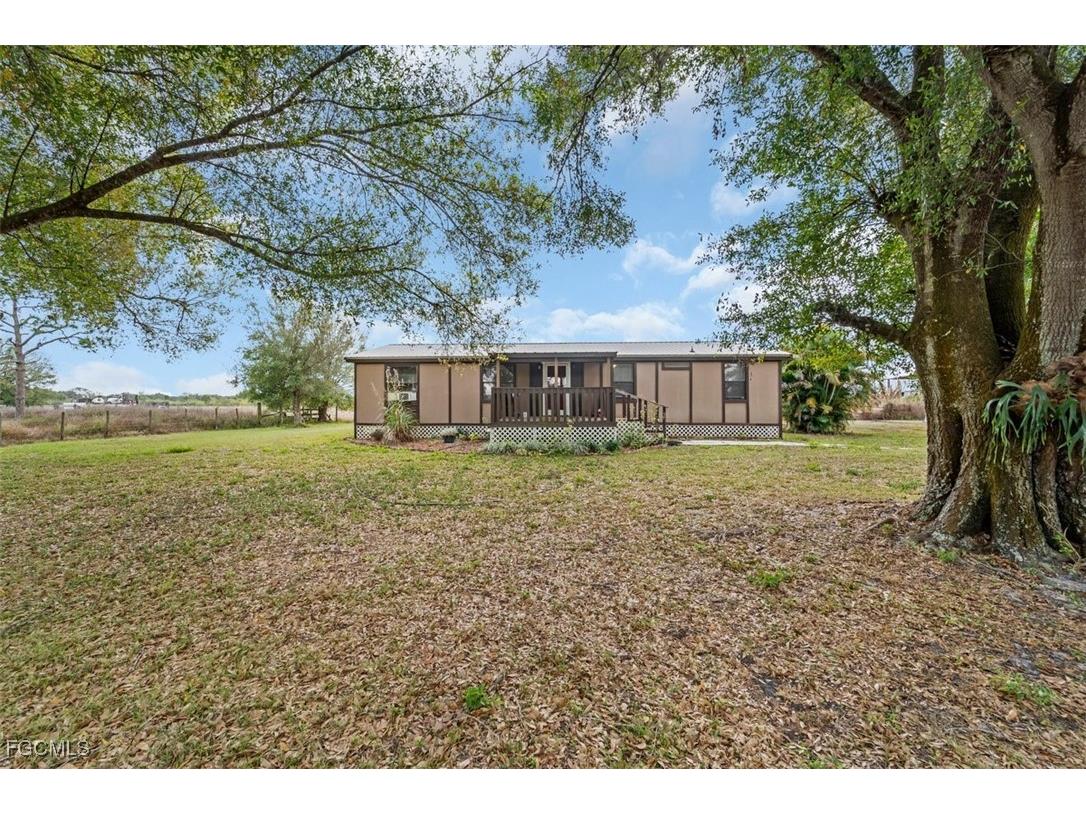 1155 Coffey Road Moore Haven FL 33471 2026004895 image4