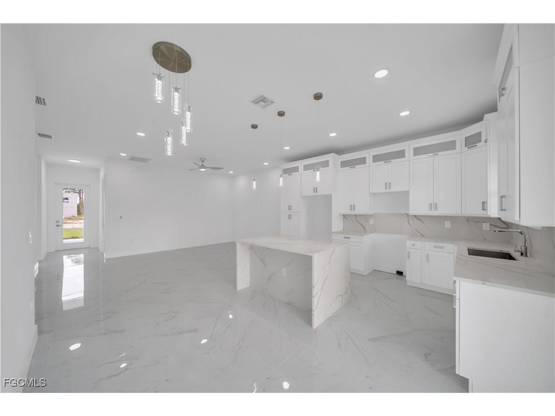 1155 Countess Avenue Lehigh Acres FL 33974 2025021061 image22