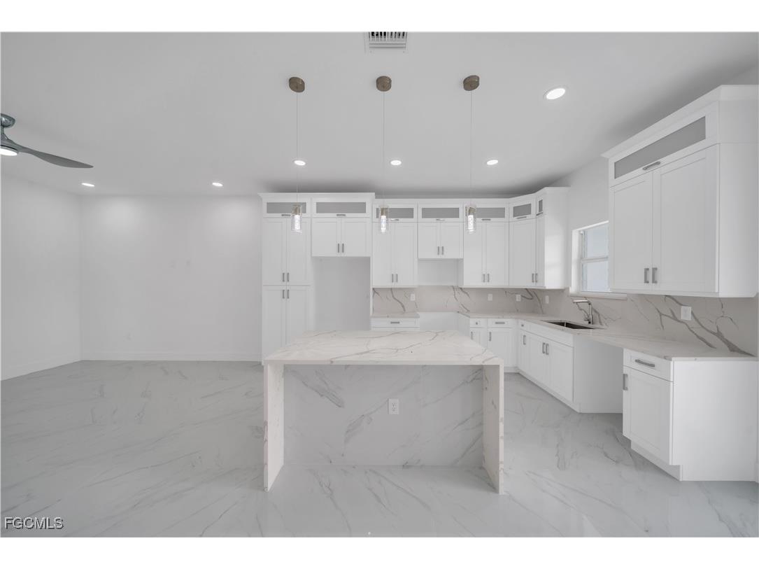 1155 Countess Avenue Lehigh Acres FL 33974 2025021061 image23