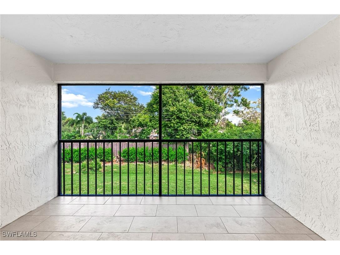 1155 Rosemary Court #B207 Naples FL 34103 225073151 image19